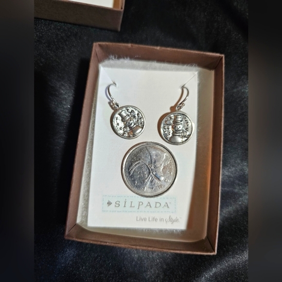 Silpada retired sterling silver Frosty snowman Christmas earrings BNIB giftable - Picture 3 of 6